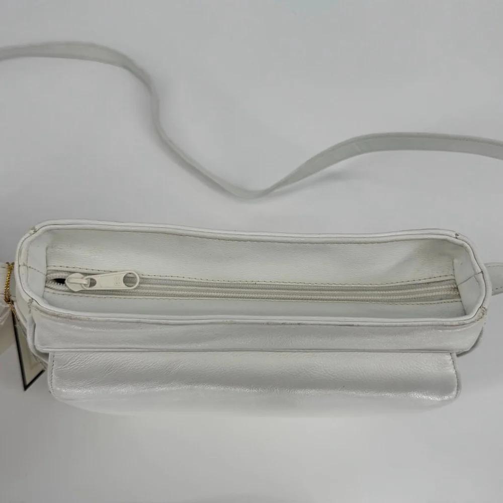 NWT Vintage Sereta White Leather Crossbody Bag Gold Hardware